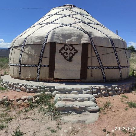 Guest House And Yurt Camp "Ailuu" Tong Dış mekan fotoğraf